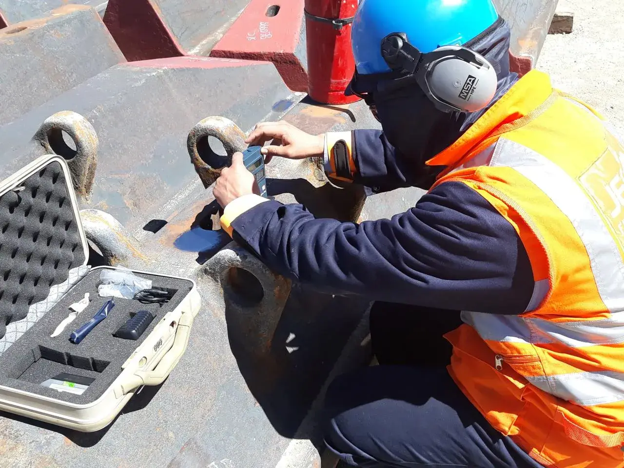 Inspección de integridad estructural en equipo minero